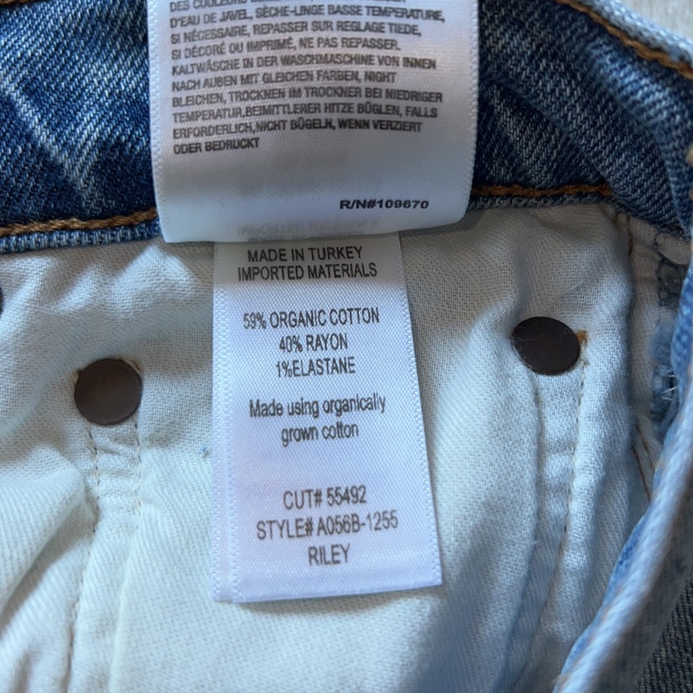 Agolde Riley Distressed Jeans Size 24 - Picture 12 of 16